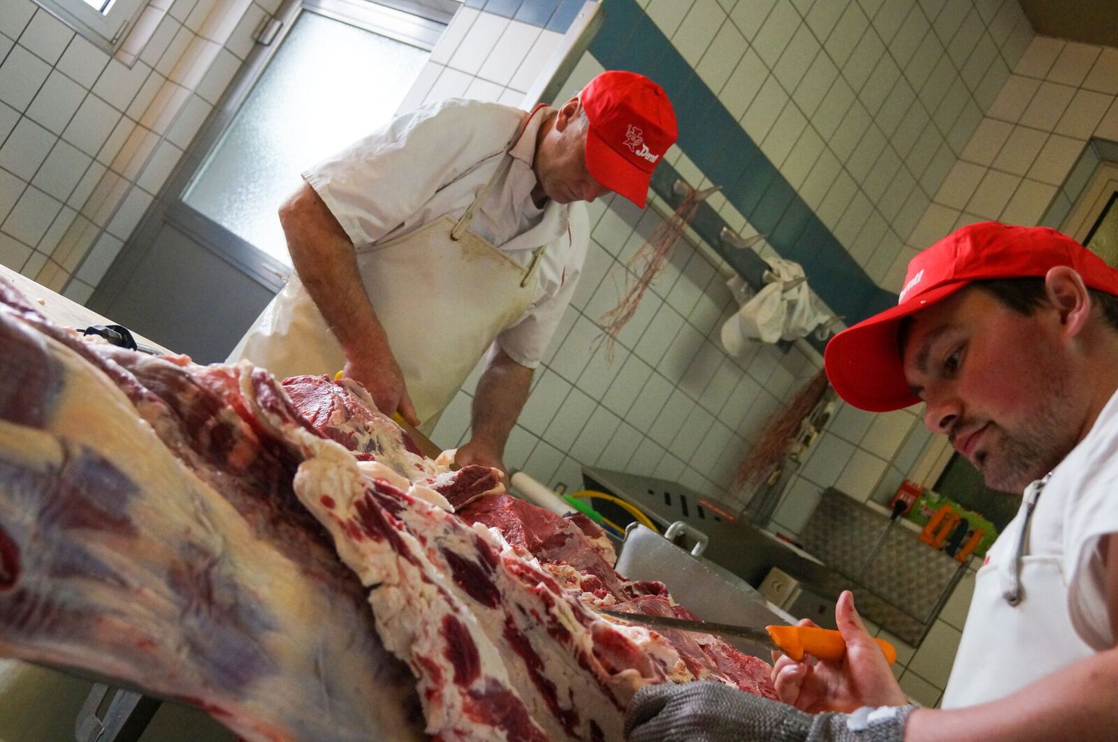 Peter und Wolfgang beim Zerlegen